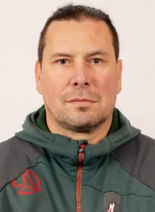 Dr. Ivan Poul